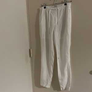 Vince. White Linen Drawstring Pants. Summer, Quiet Luxury, Minimalist